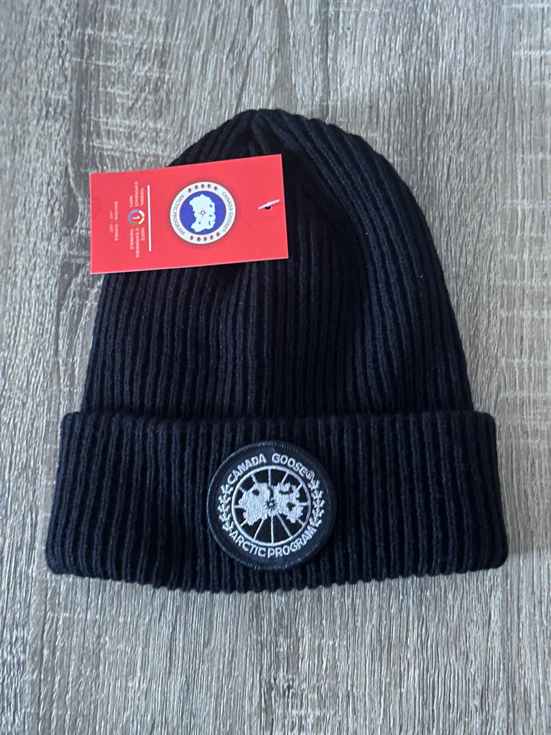 Canada Goose Black Ribbed Beanie Hat - photo 3