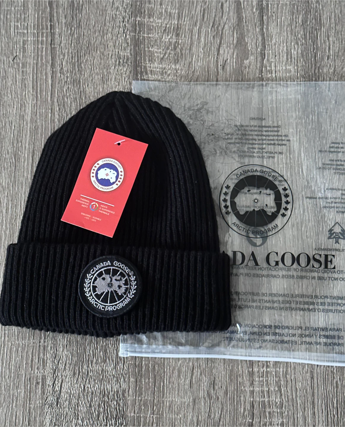 Canada Goose Black Ribbed Beanie Hat - photo 4