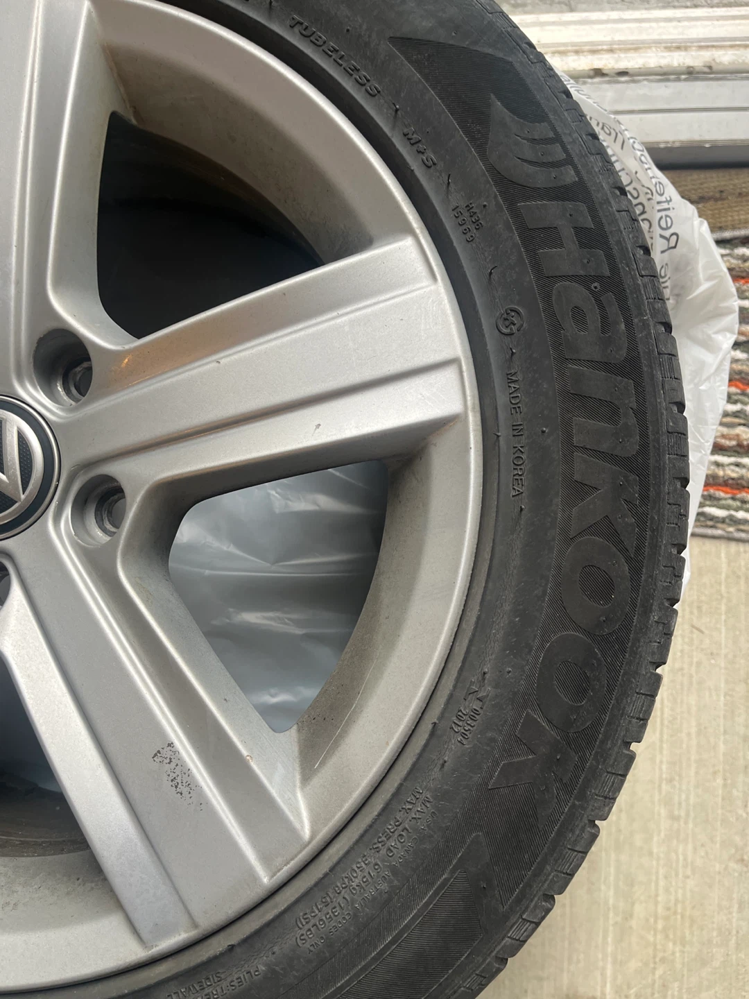 All season tire - photo 4