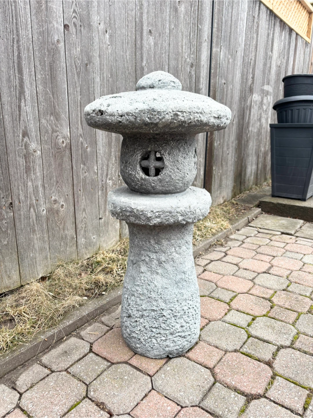 Heavy garden pagoda lantern statue - photo 3