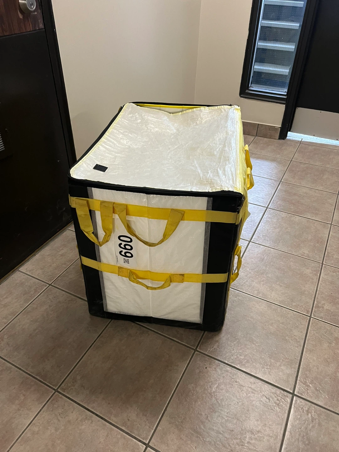 Insulated Food Delivery Bag - photo 2