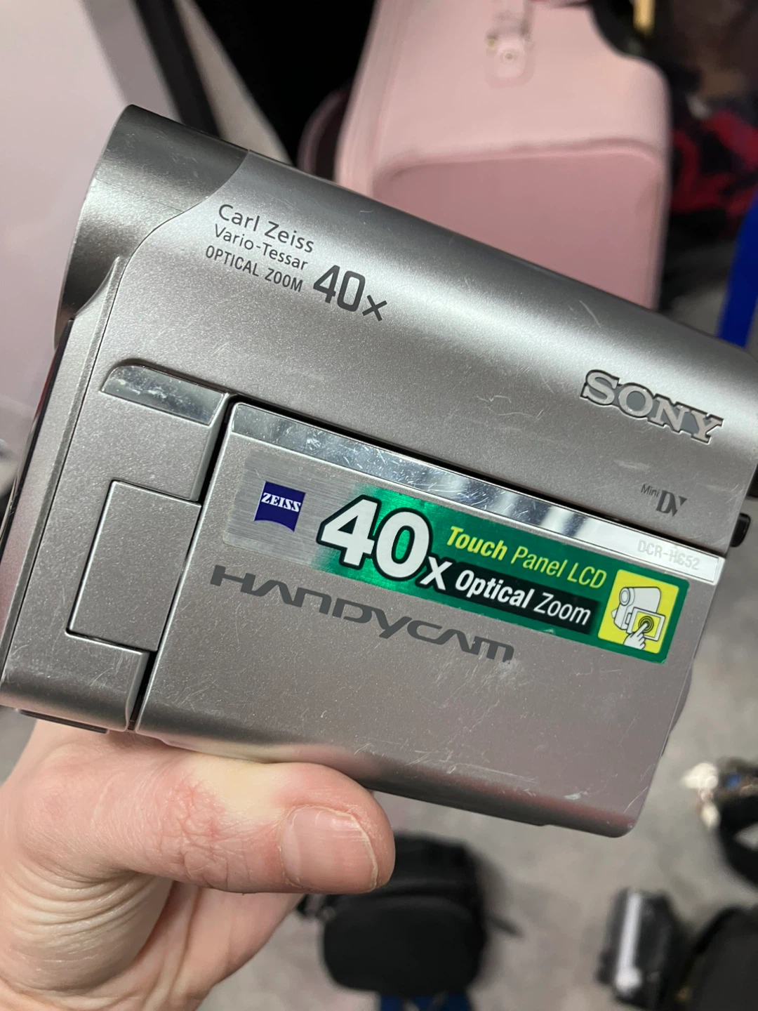 Sony Handycam DCR-HS82 camcorder