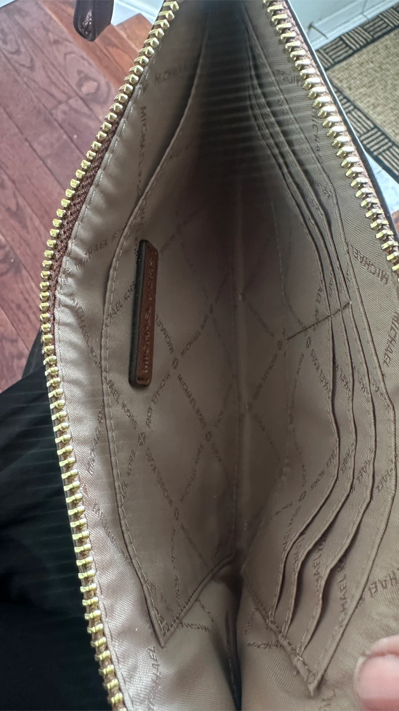 Michael Kors MK Signature Wristlet Pouch - photo 3