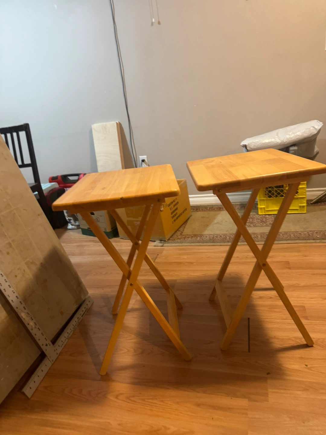 Set of 2 Wood Folding Tray Tables - photo 2