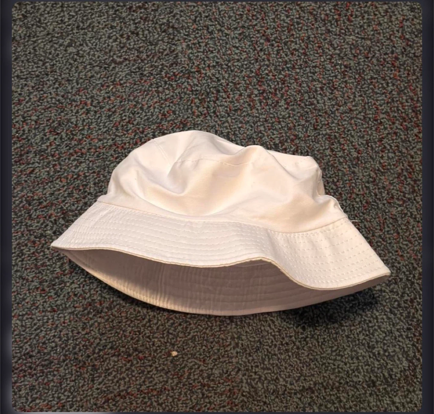 White Ferrari x Marlboro bucket hat - photo 2