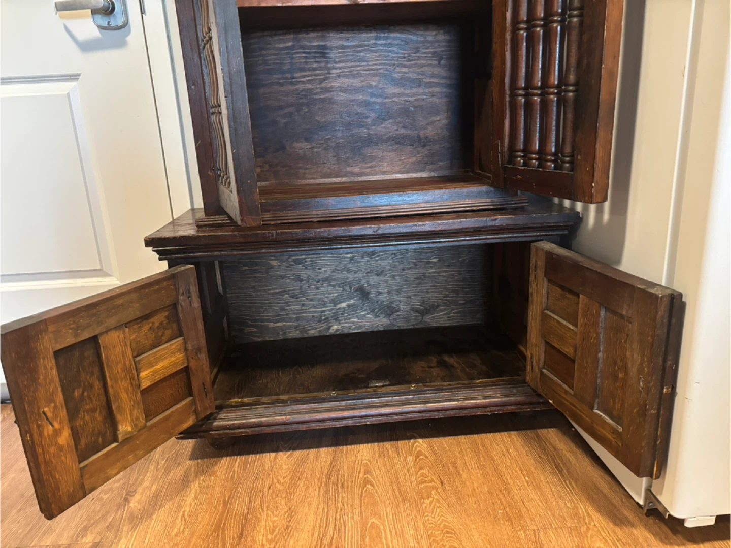 Vintage Wooden Cabinet - photo 2