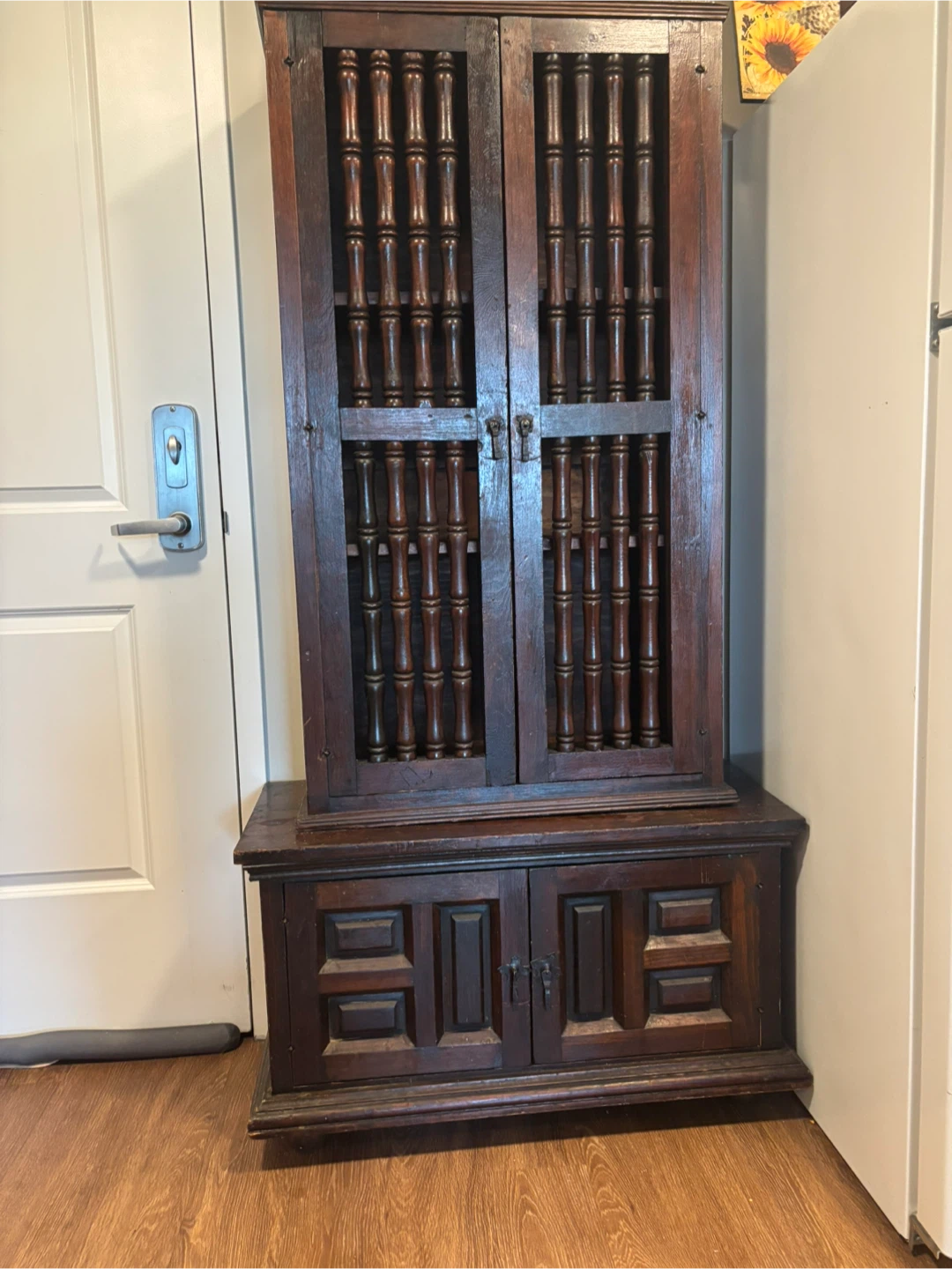 Vintage Wooden Cabinet