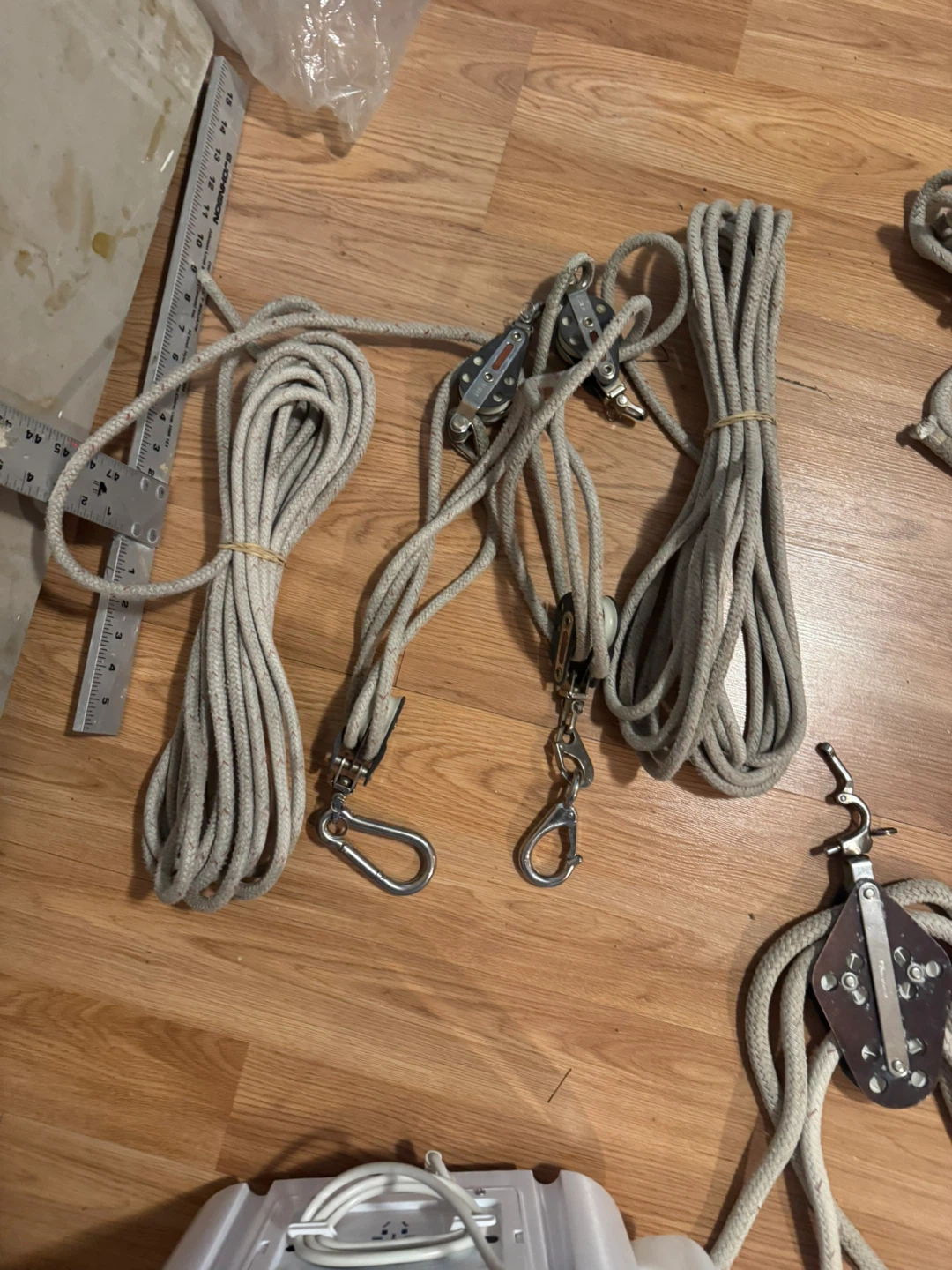 Lot of Ropes and Pulleys - photo 3