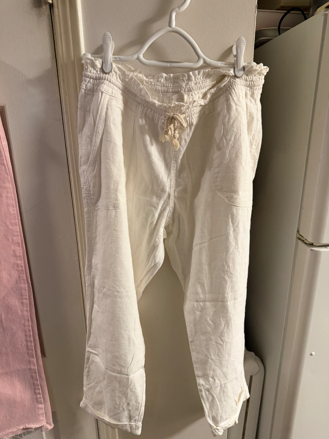 Bundle of Women's Pants - photo 2
