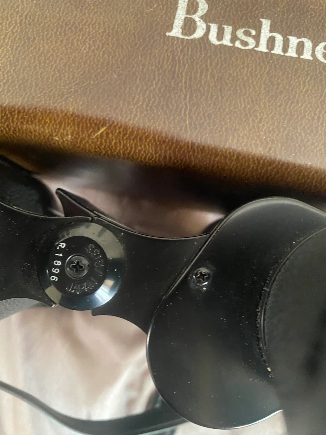 Bushnell Insta-Focus 10x50 Wide Angle Binoculars - photo 4