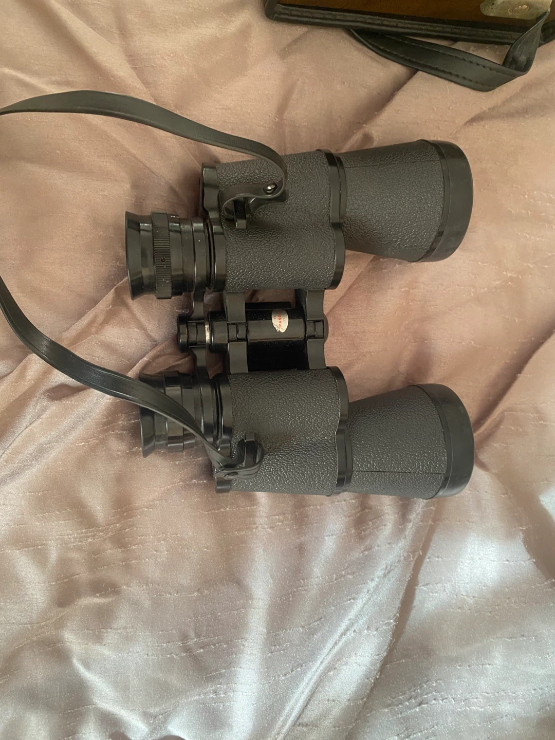 Bushnell Insta-Focus 10x50 Wide Angle Binoculars - photo 5