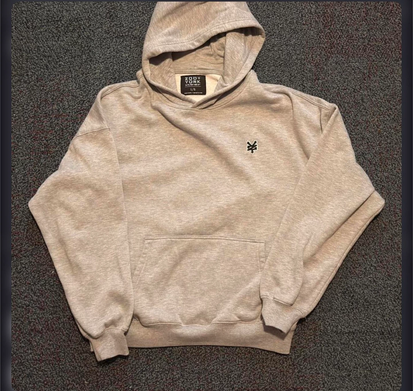 West49 Grey Zoo York Hoodie. Size L