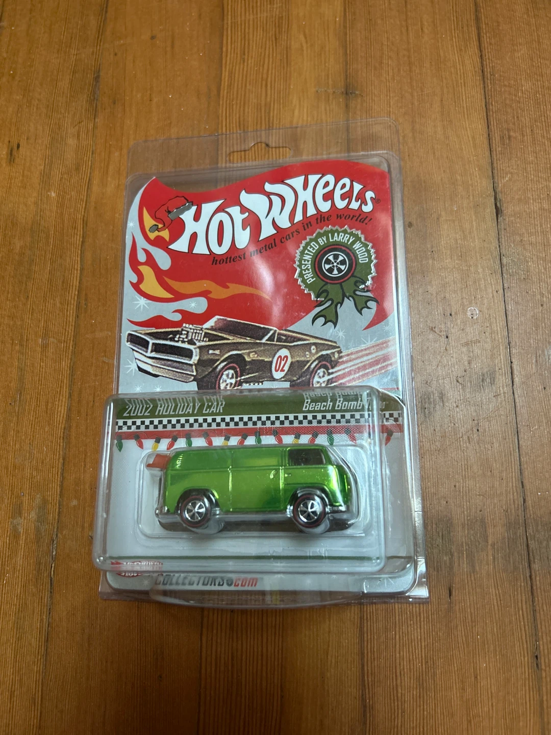 Hot Wheels 2002 Holiday Car Beach Bomb Too Green #8772/10000