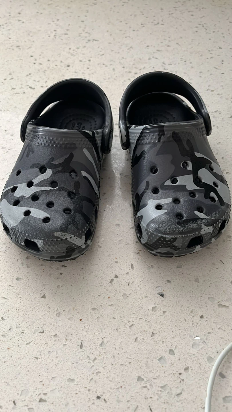 Kids' Crocs Clog Shoes Size 7 Camo