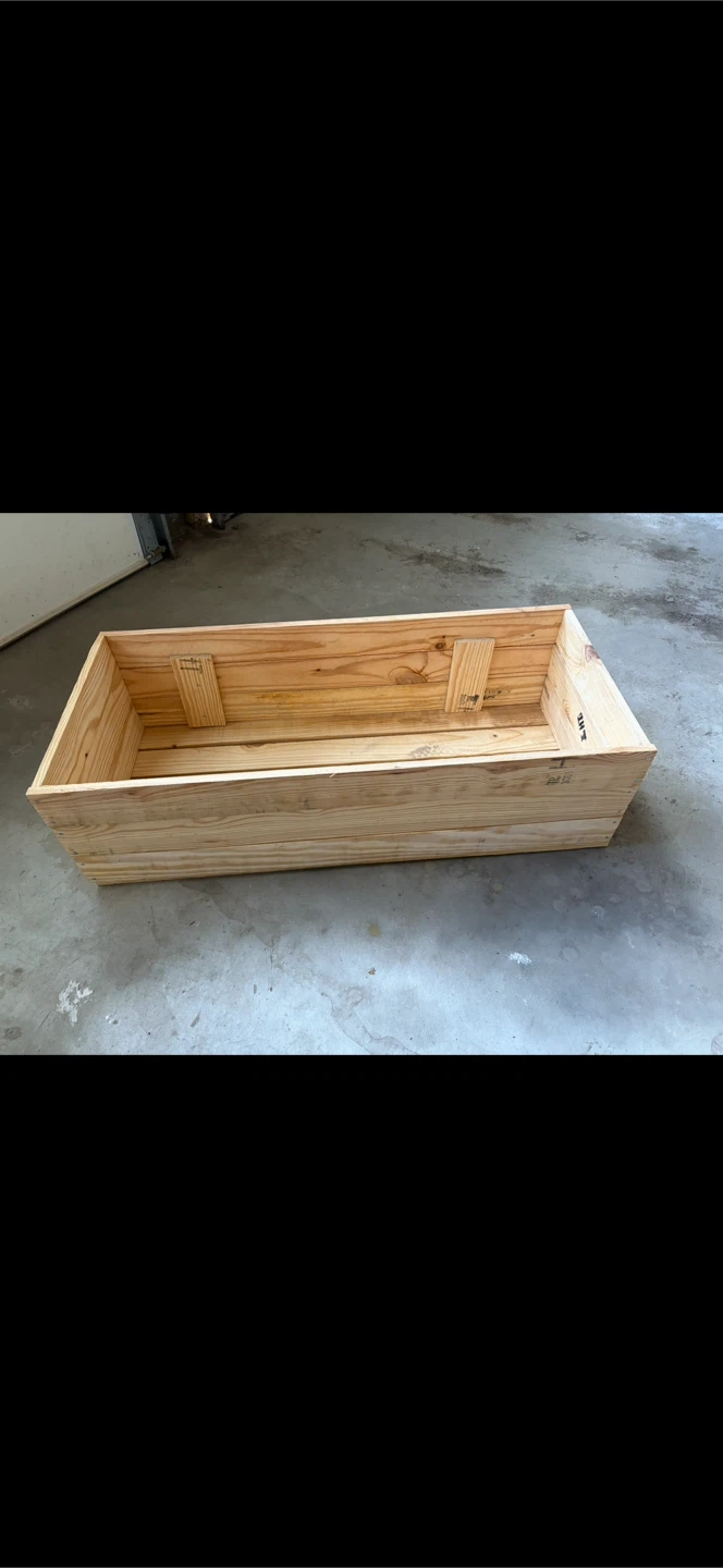 Wooden garden bed to grow your own veggies!