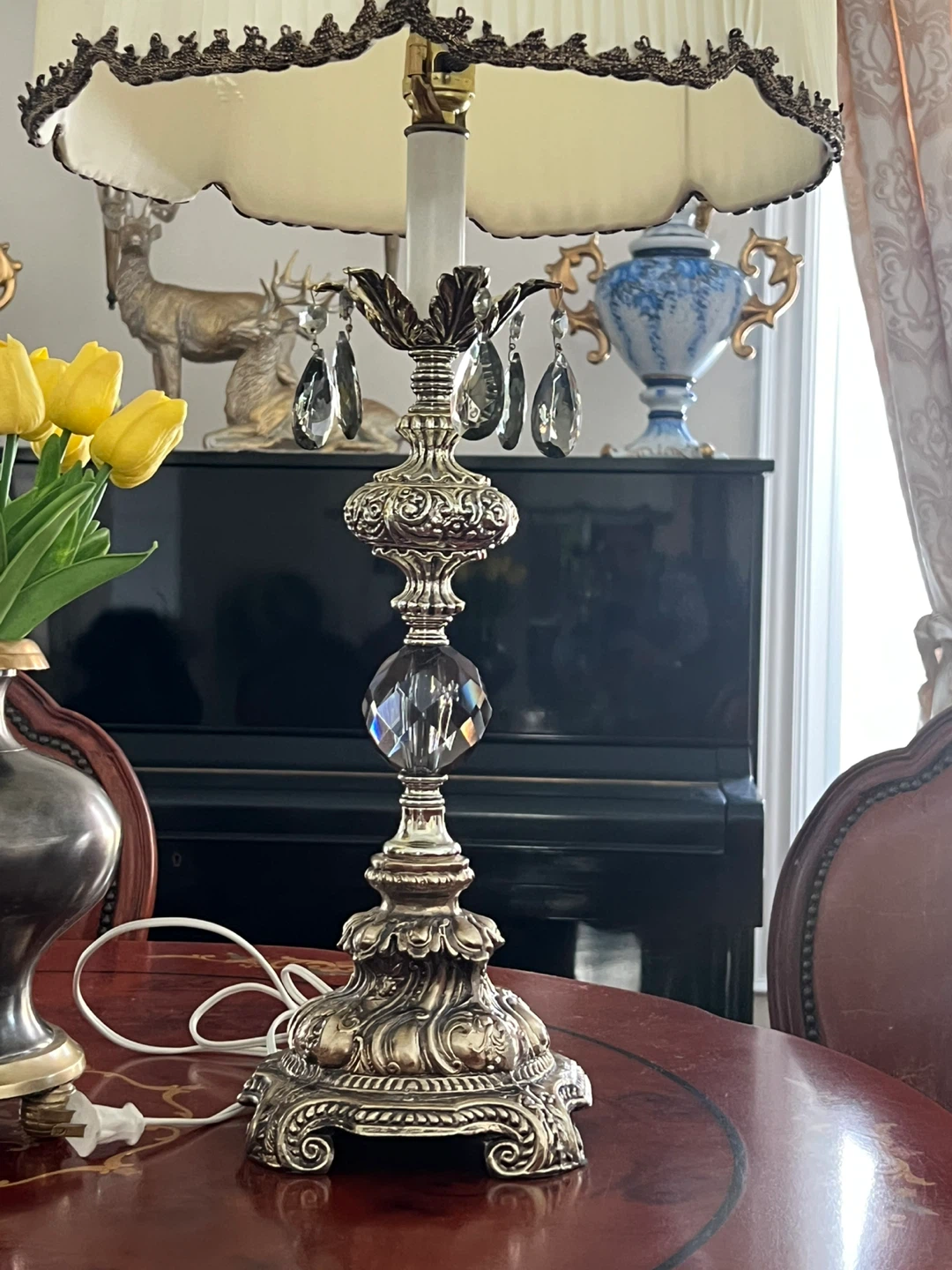 Vintage Ornate Table Lamps (Pair) - photo 3