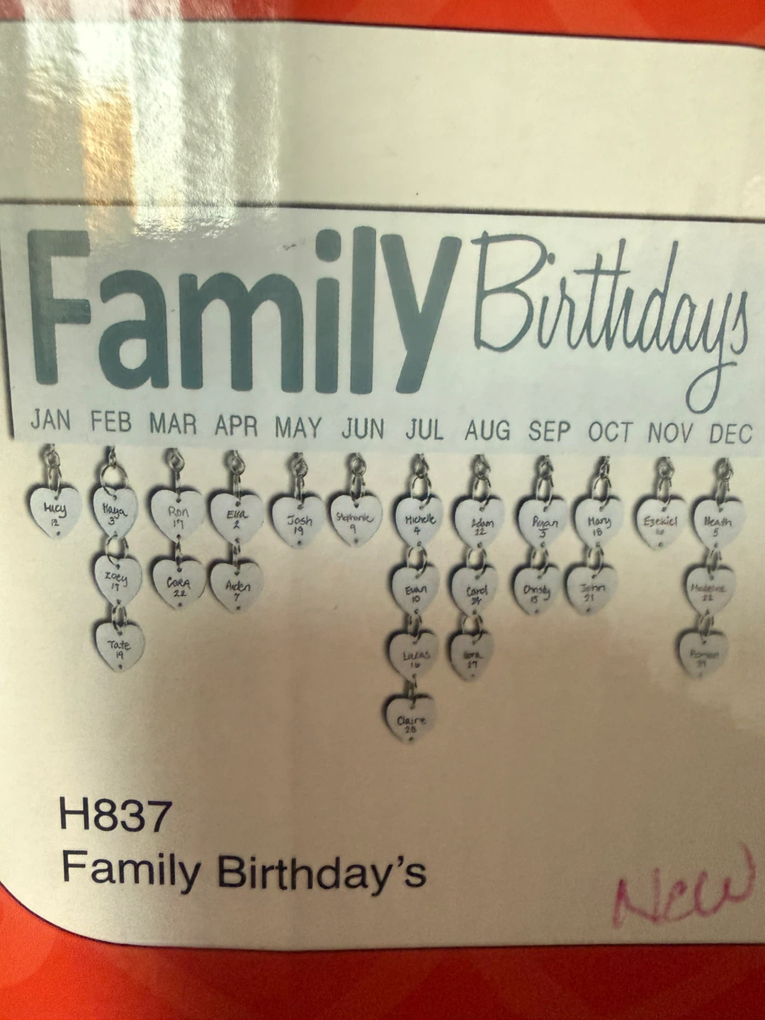 H837 Family Birthdays Wooden Sign with Heart Charms - photo 2