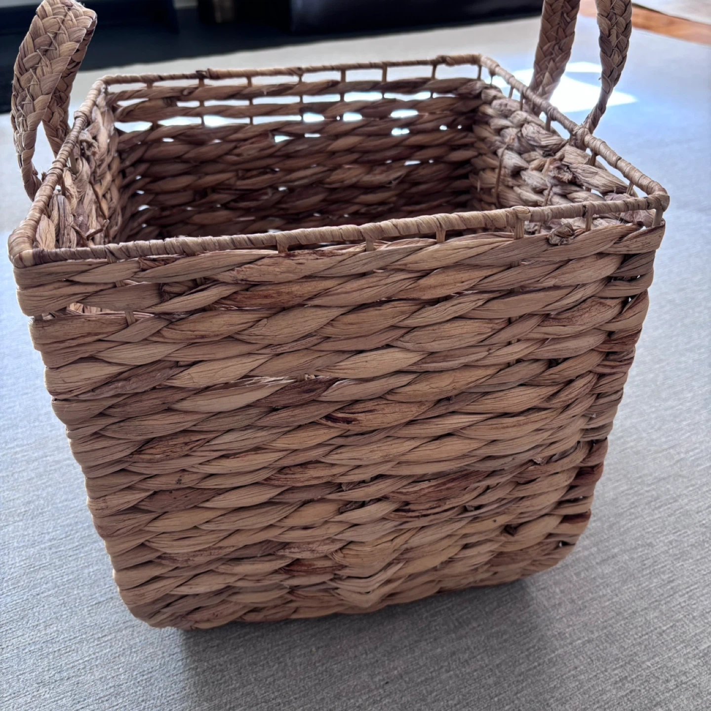 Woven Water Hyacinth Basket with Handles - photo 3