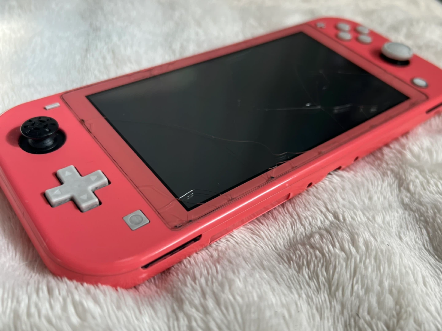 Nintendo Switch Lite Coral (Used) - photo 3