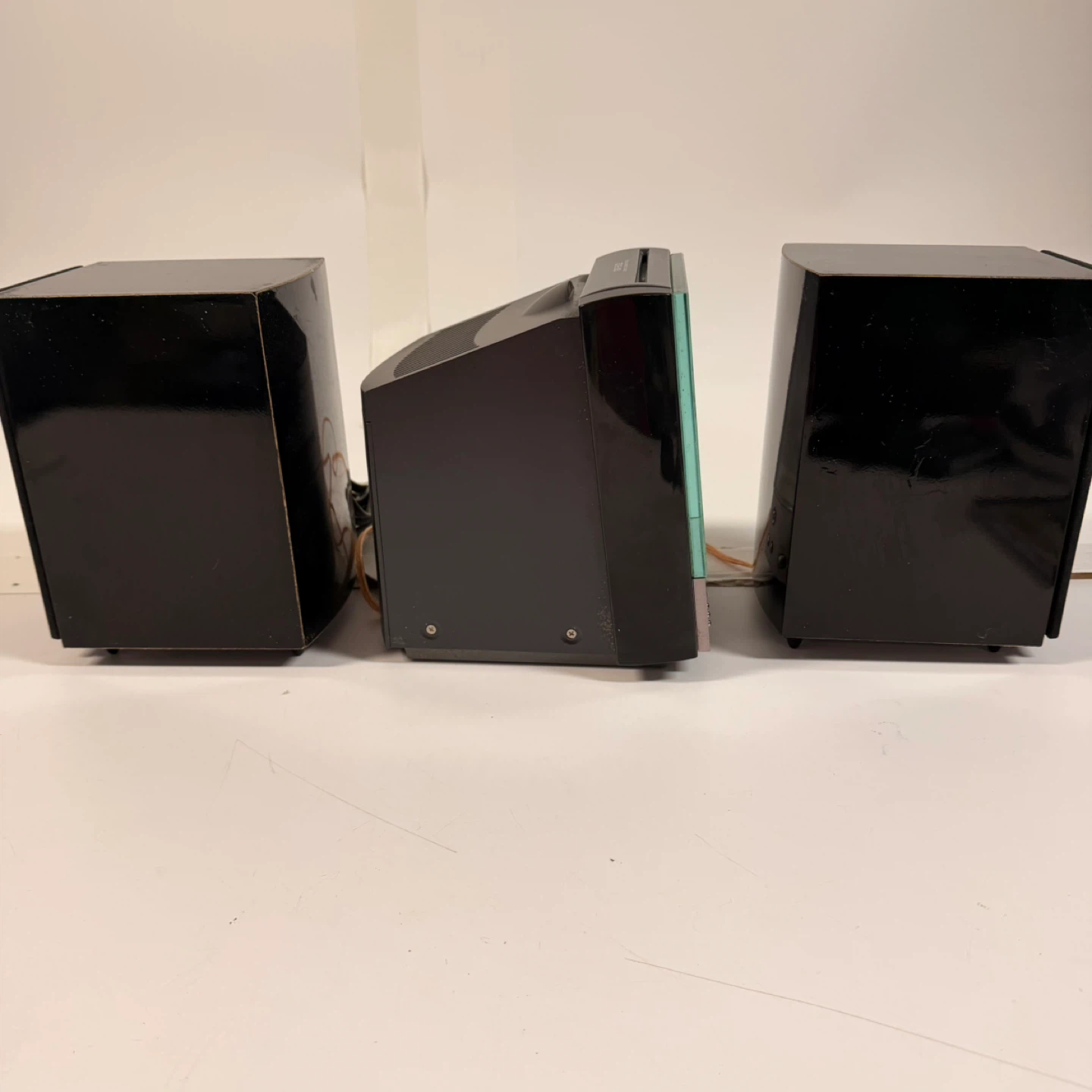 Sony CMT-EX22 Compact Stereo System CD Player - photo 2