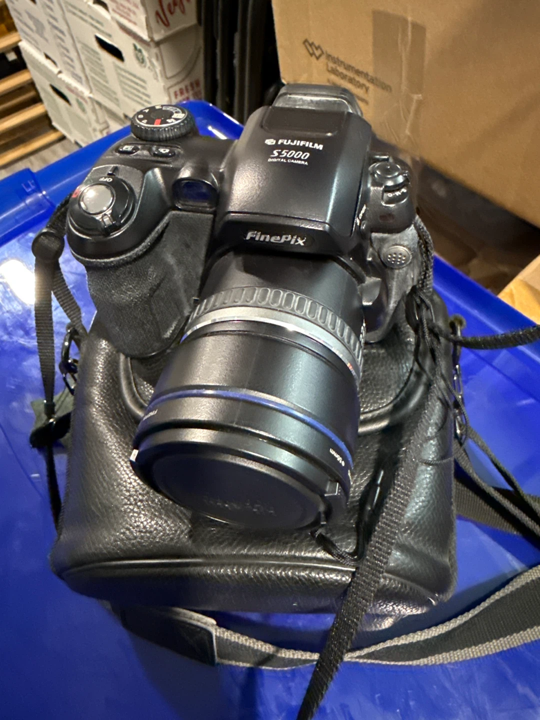 Fujifilm FinePix S5000 Digital Camera with Case