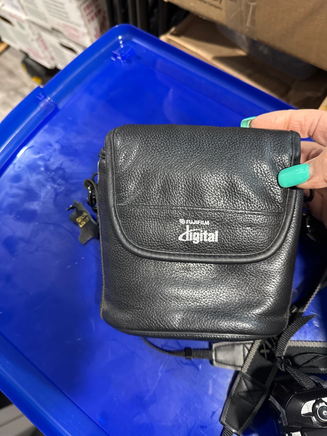 Fujifilm FinePix S5000 Digital Camera with Case - photo 5