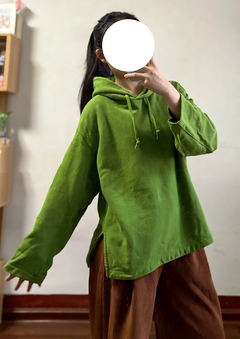 Uniqlo Bright Green Hoodie Size Large