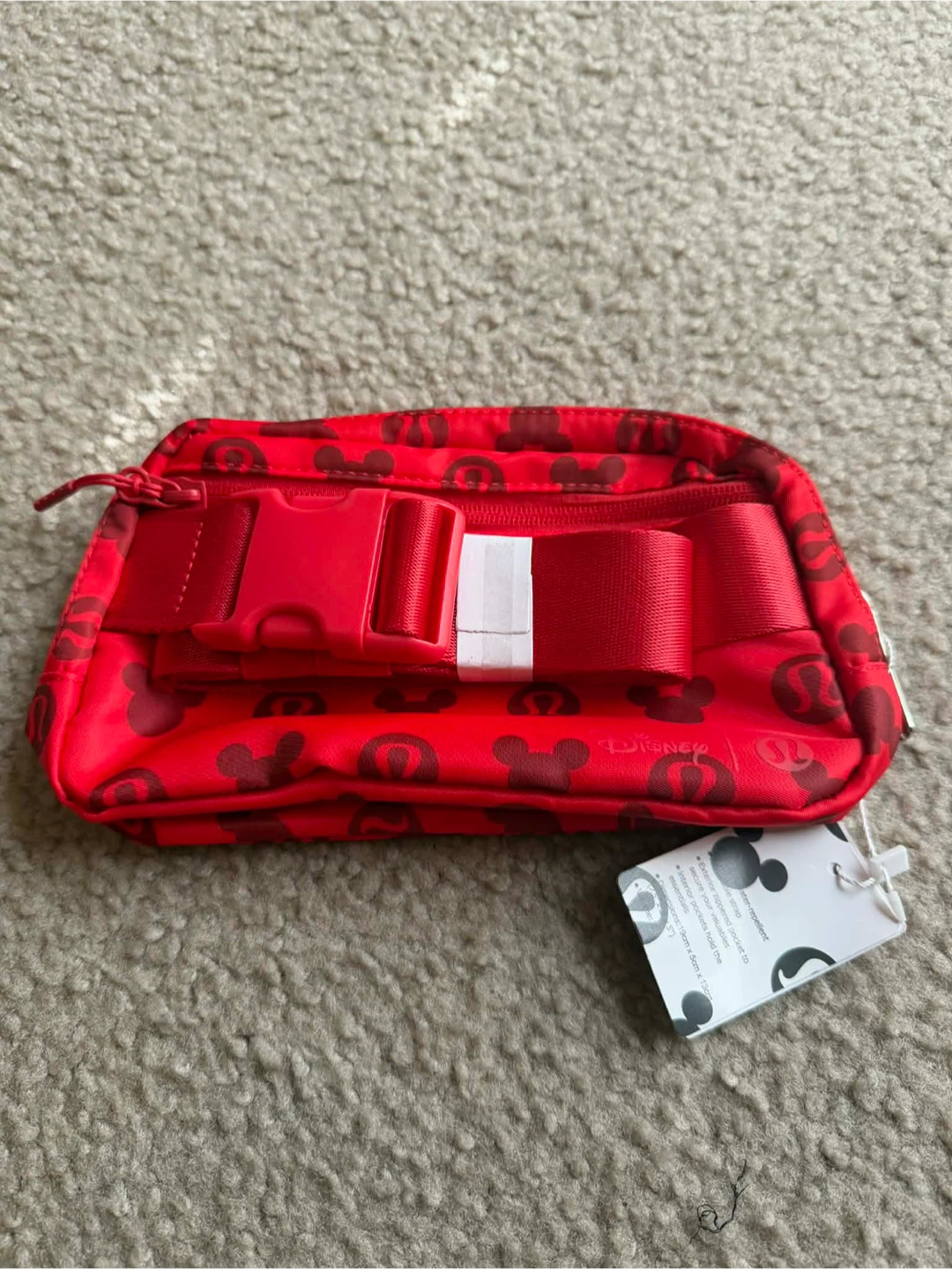 Lululemon x Disney Mickey Mouse Red Belt Bag - photo 2