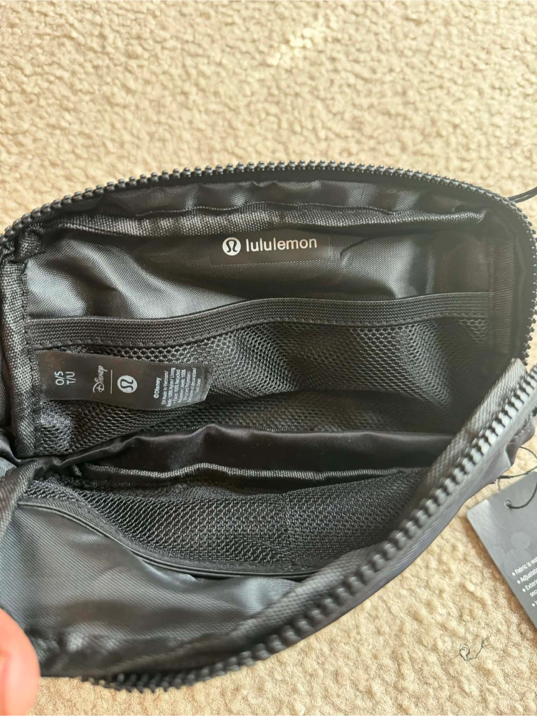 Lululemon x Disney Mickey Mouse Belt Bag - photo 3