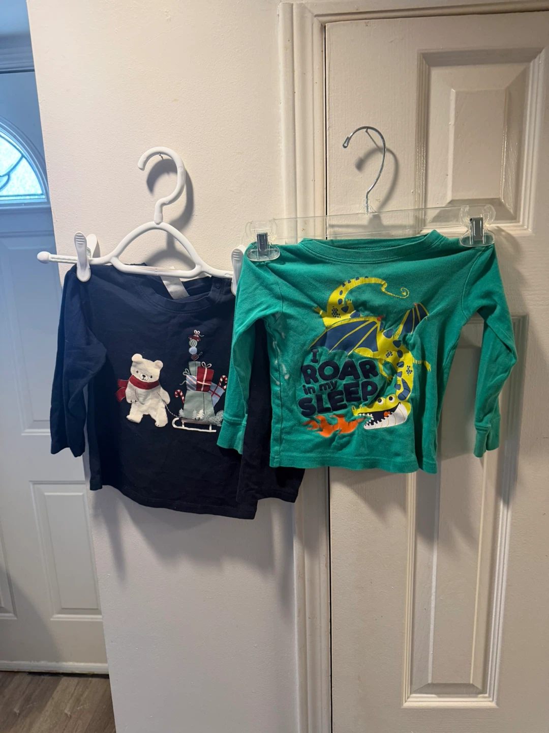 Bundle of 5 kids' long-sleeve shirts and one polo - photo 2