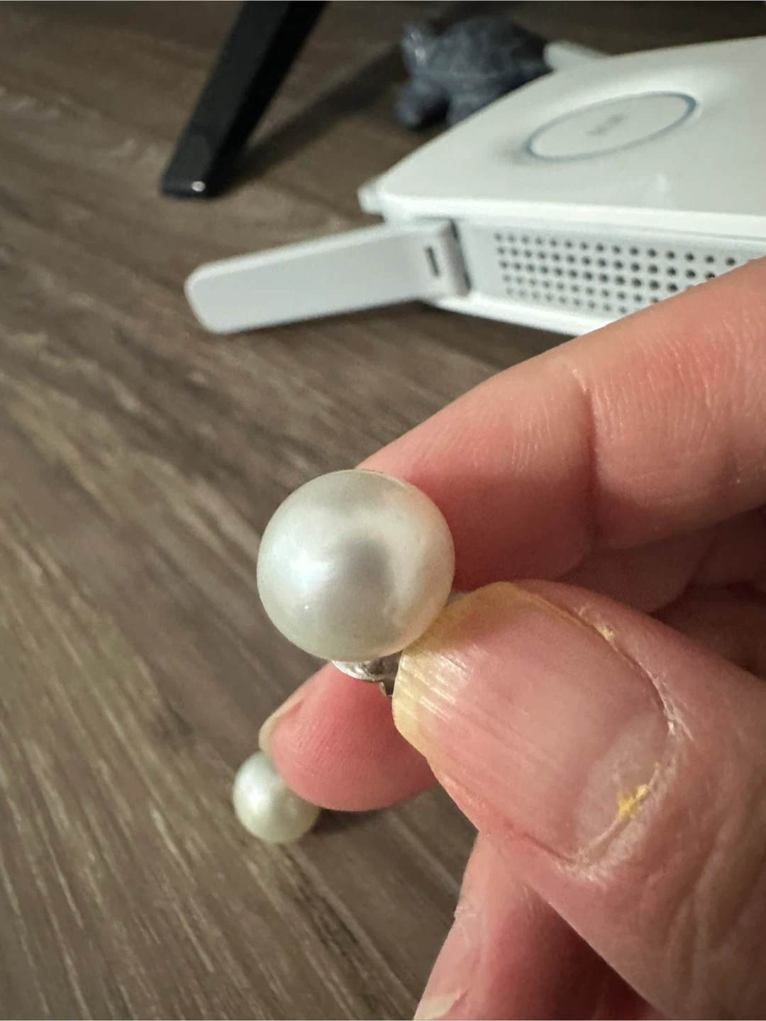 Set South Sea Pearl Earrings and Pendant with real dia - photo 3