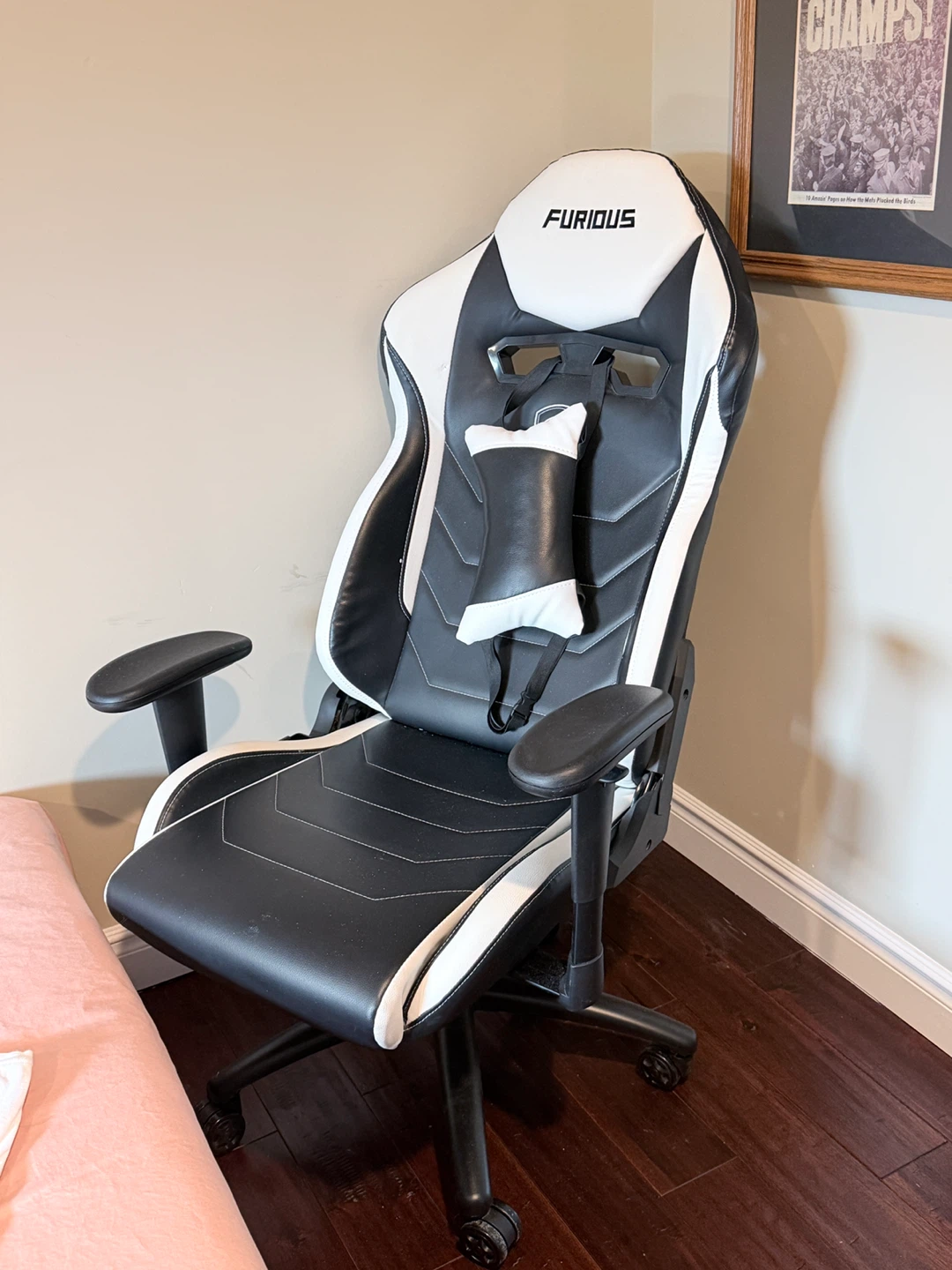 Furious Gaming Chair - Black and White