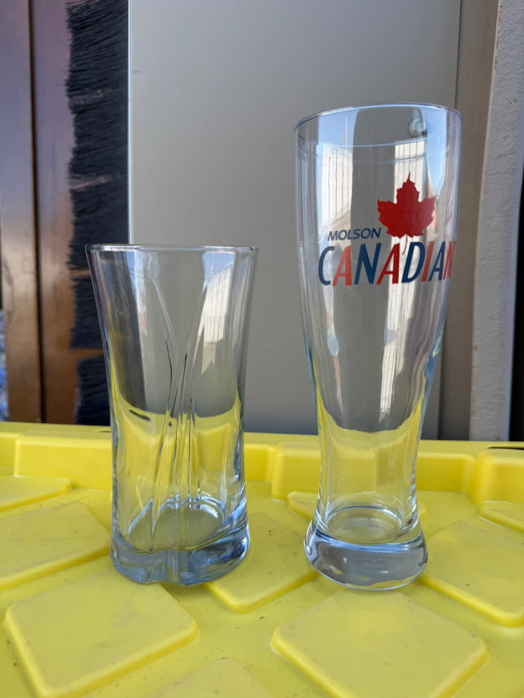 Glasses and dishes for sale - photo 2
