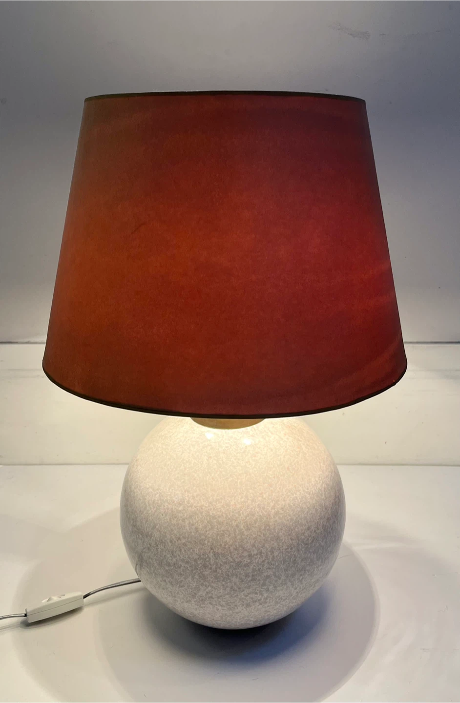 Gorgeous classic curated table lamp - photo 4