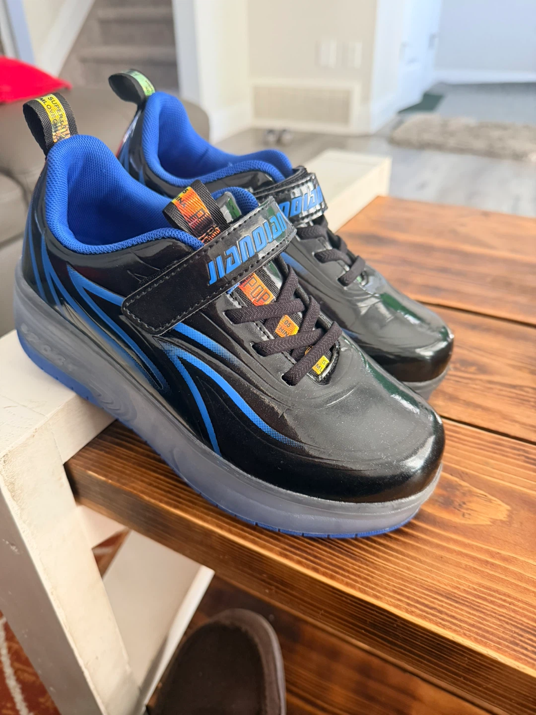 Heelys Roller Shoes - Size Youth 13 - Black/Blue ( Brand new) - photo 2