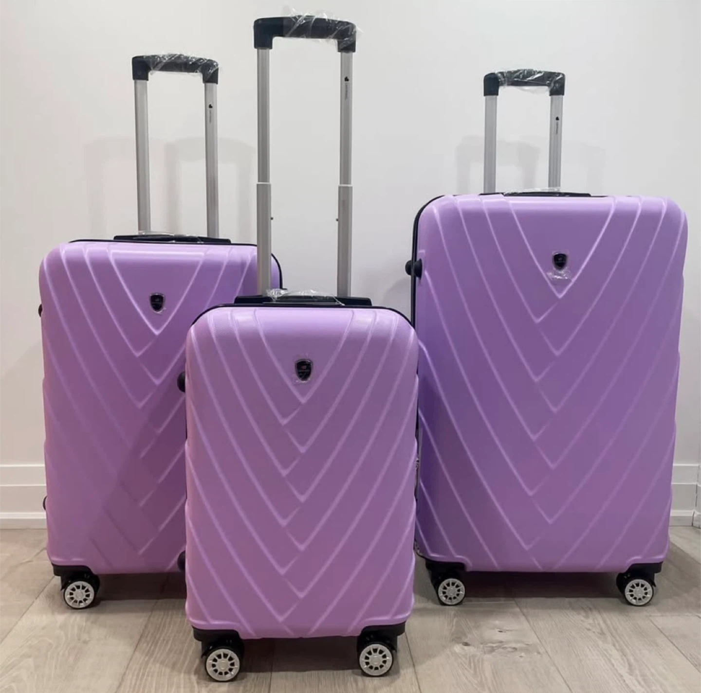 Violet hard-shell Luggage Set – 3 Pieces (20”/24”/28”)