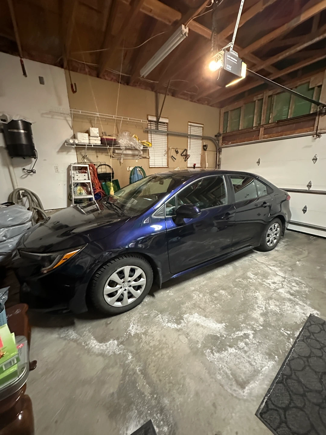 Dark Blue Toyota Corolla - photo 3