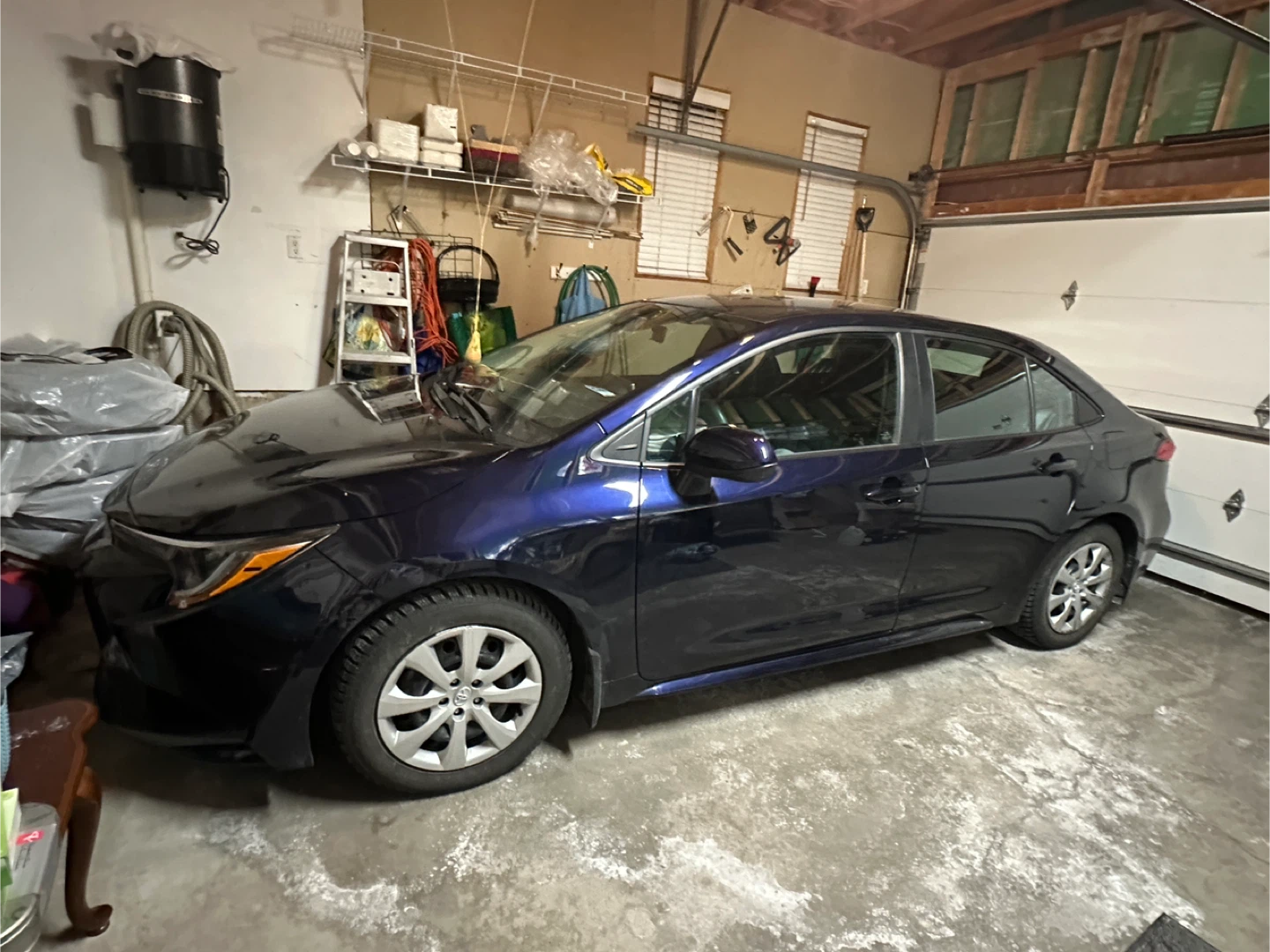 Dark Blue Toyota Corolla - photo 4