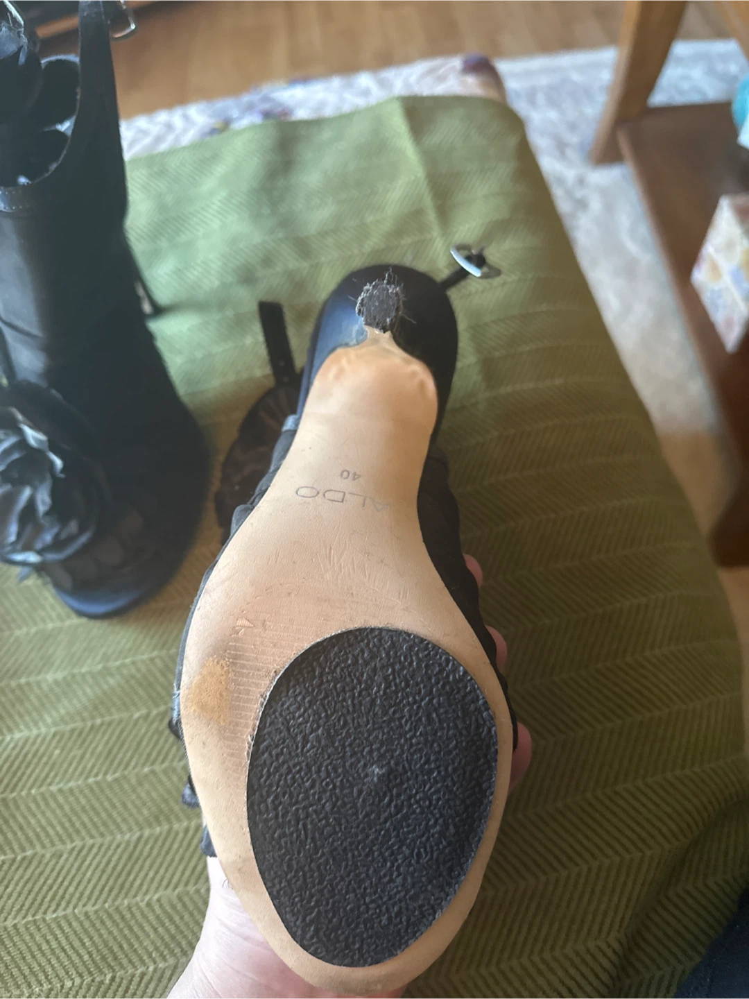 ALDO Black Floral High Heel Sandals Size 40 - photo 3