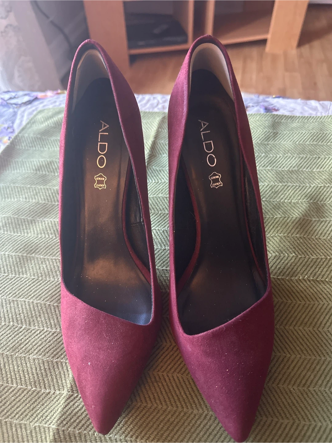 ALDO Women's Burgundy Suede Pumps - Size 8
