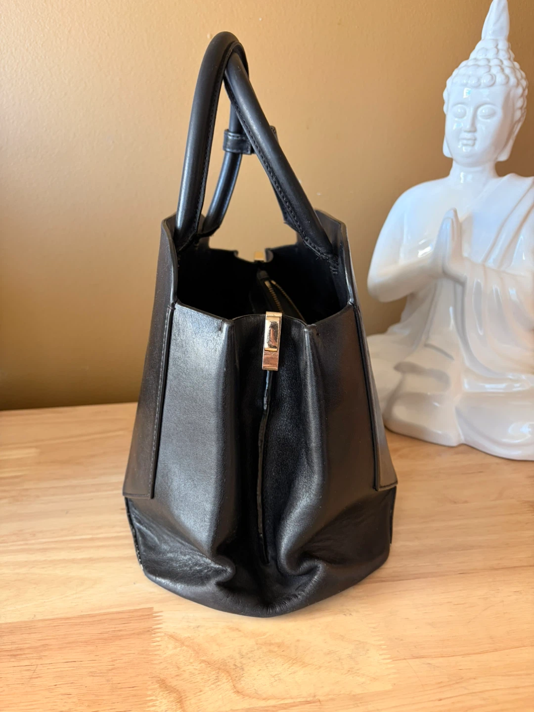 Auxiliary Black Leather Handbag - photo 5