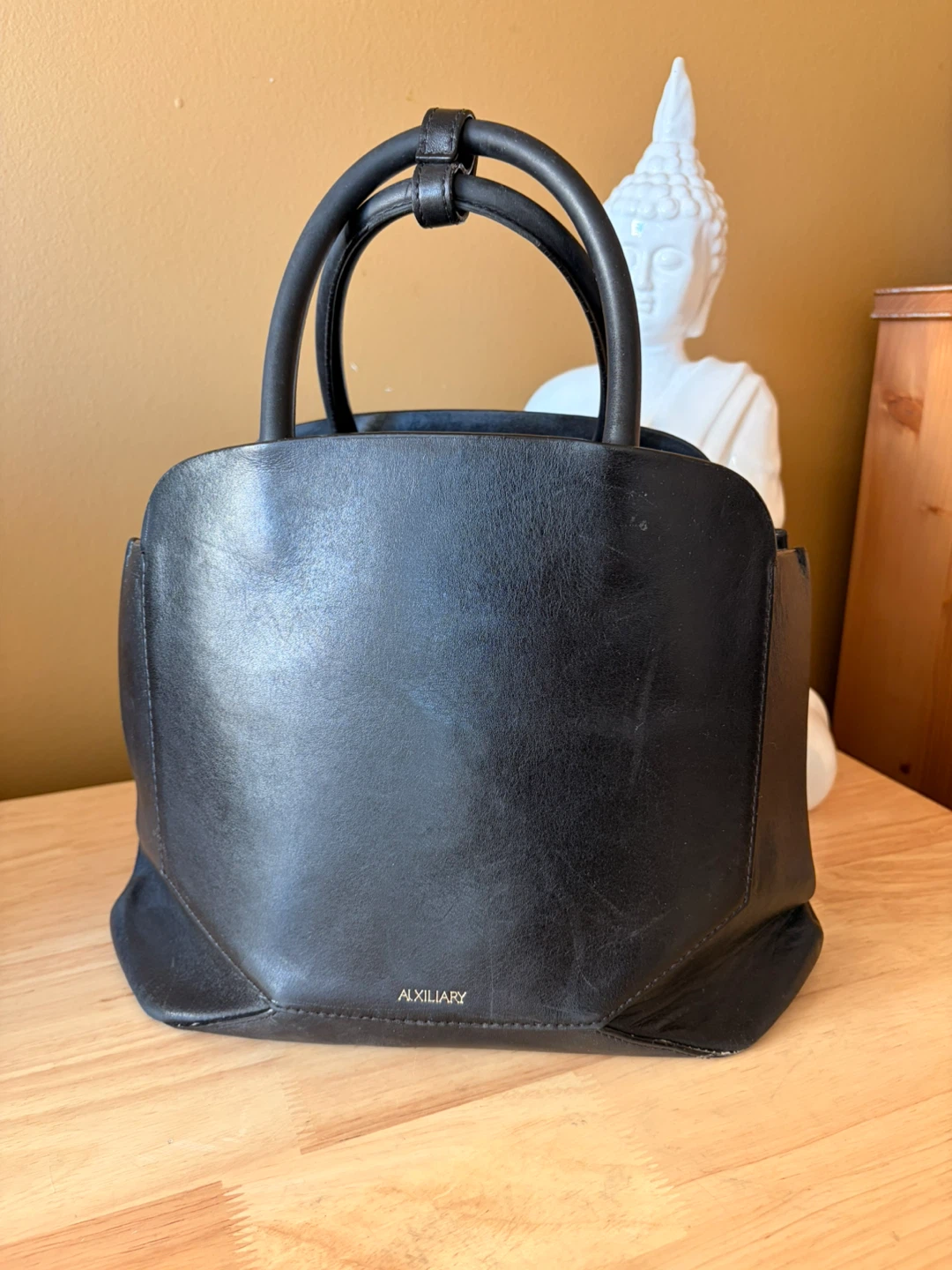 Auxiliary Black Leather Handbag - photo 2