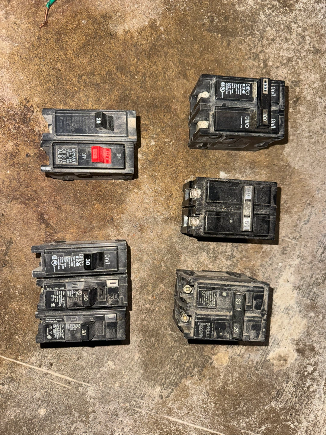 Electrical lot Assorted Circuit Breakers and gang boxes - photo 4