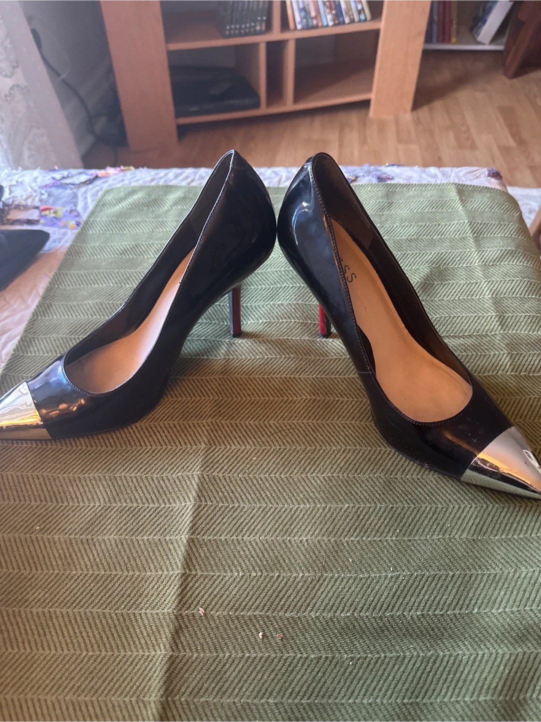 Guess Women's Black Patent Heels with Silver Toe Cap - photo 3