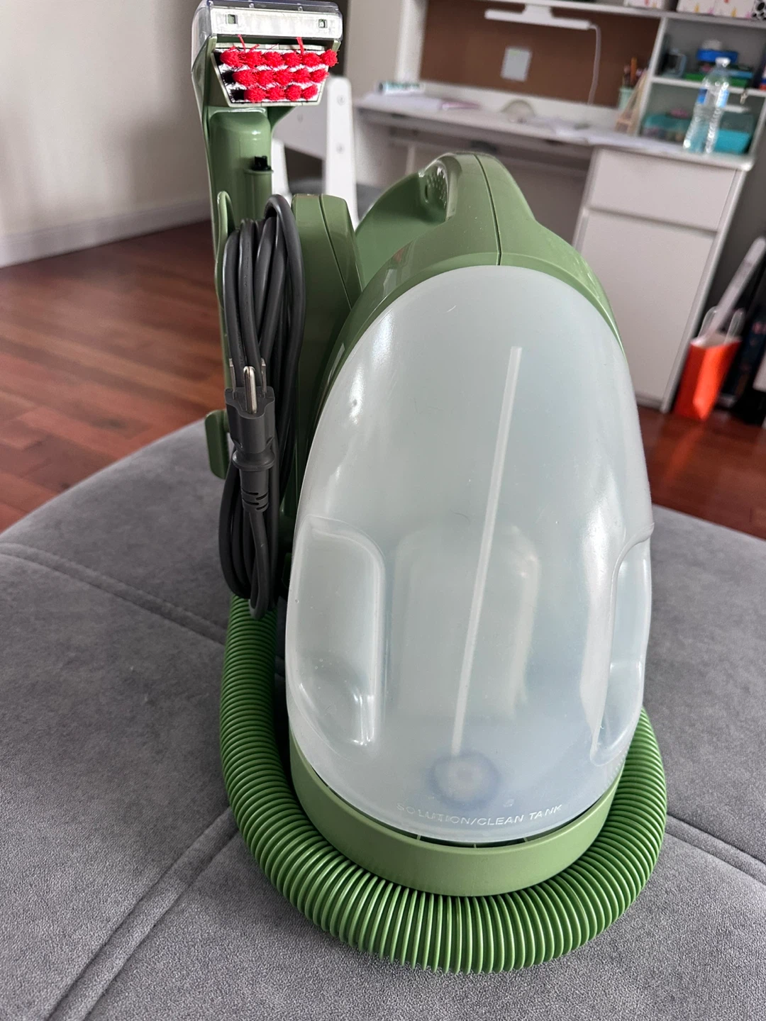 Bissell Little Green Portable Carpet Cleaner - photo 4