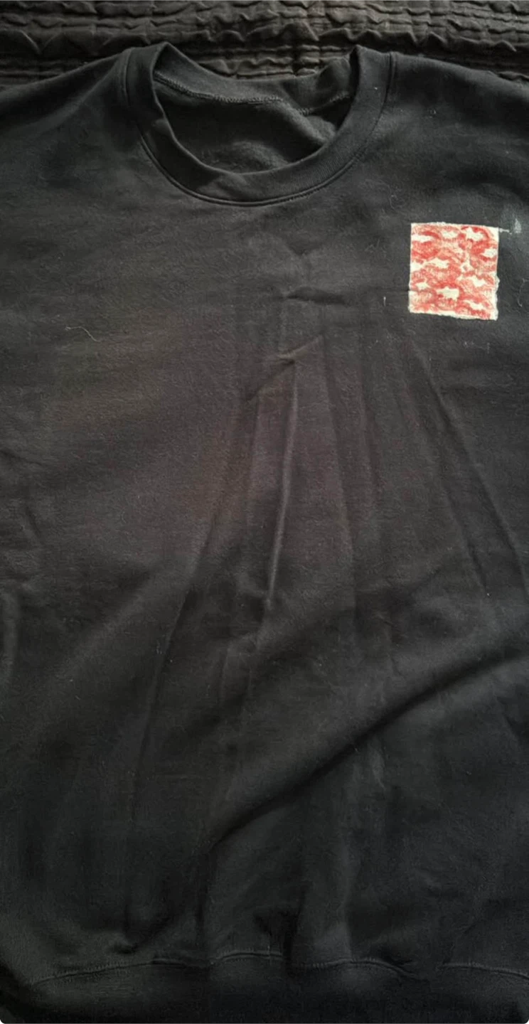 Kiss sweatshirt for loved ones