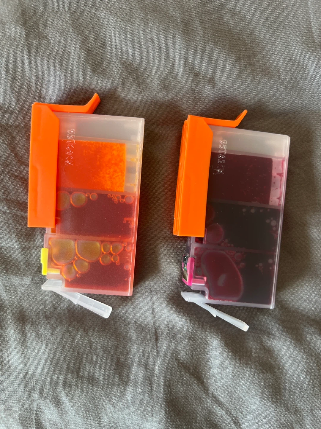 2 Ink Cartridges - Yellow & Magenta - photo 2