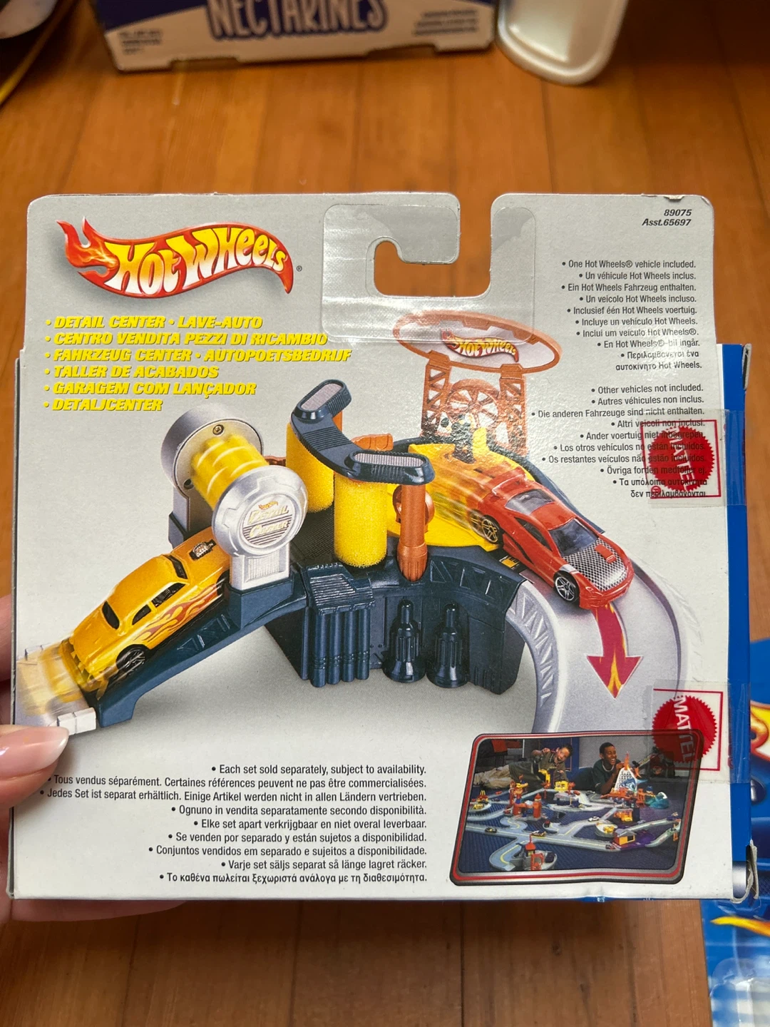 Vintage Hot Wheels Detail Center Playset - photo 4