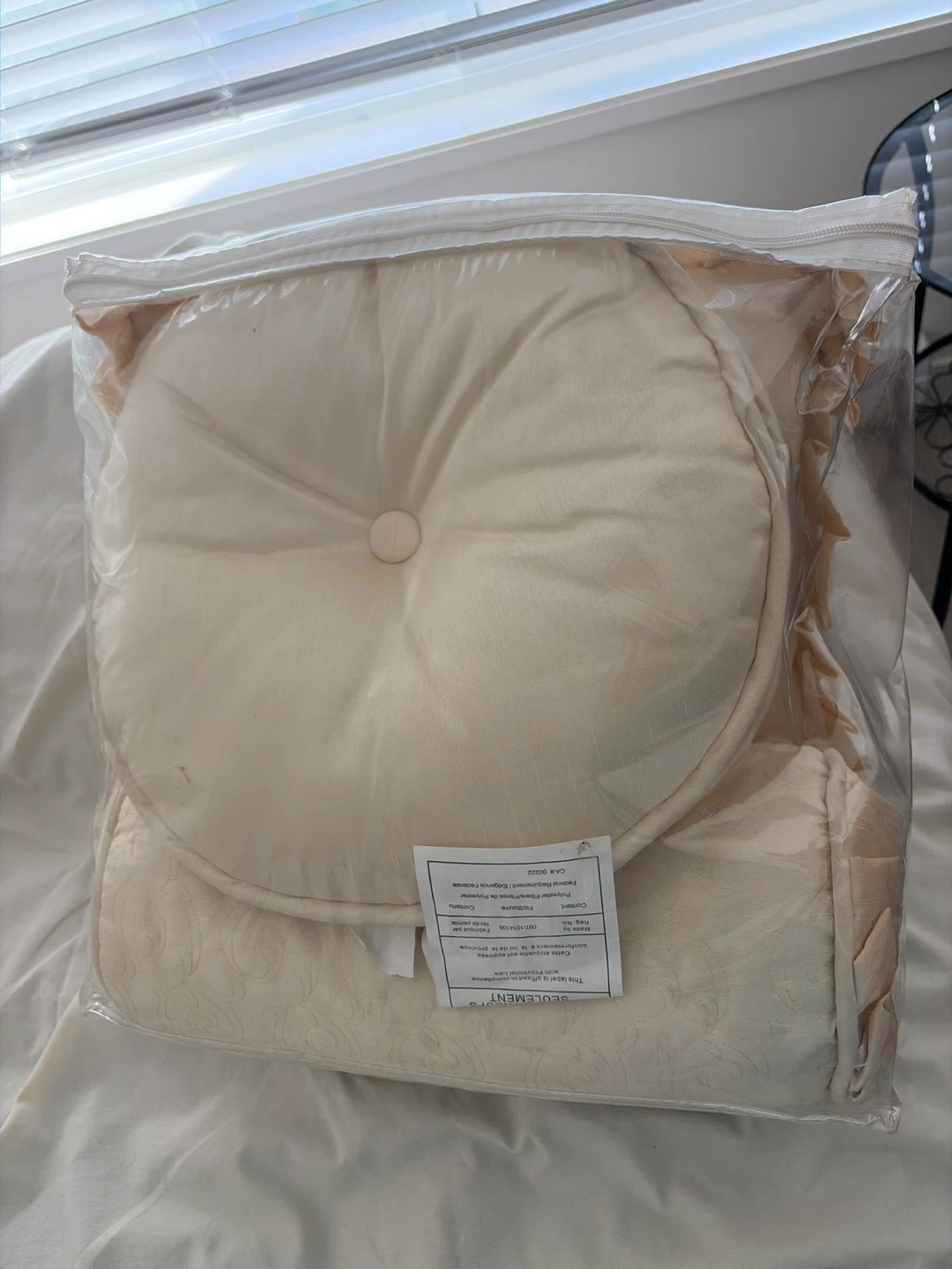 Cream Decorative Pillow Set