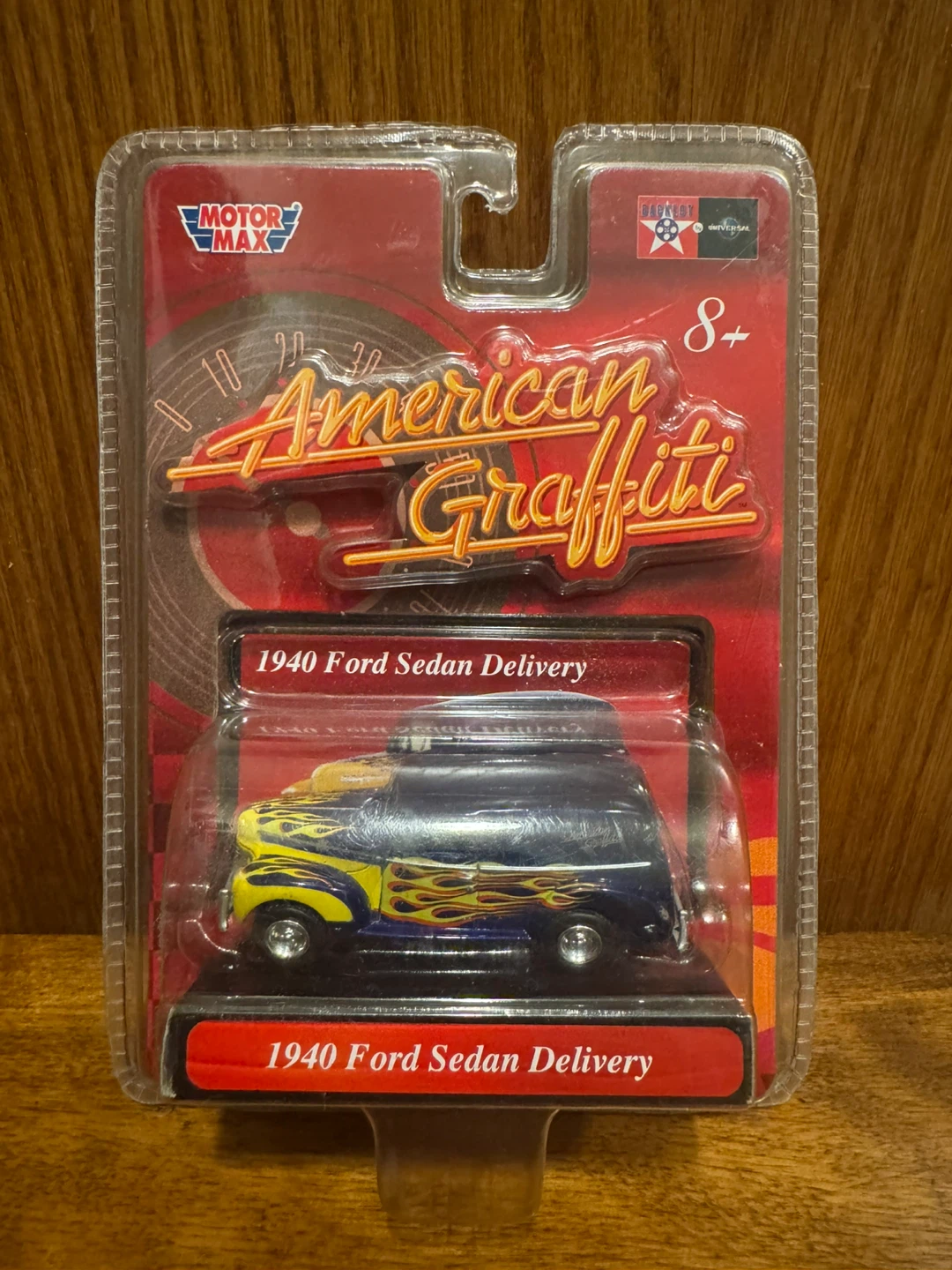 Motor Max American Graffiti 1940 Ford Sedan Delivery Van